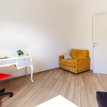 アパート A 10 Min - Private Parking - 2 2 Bagni *