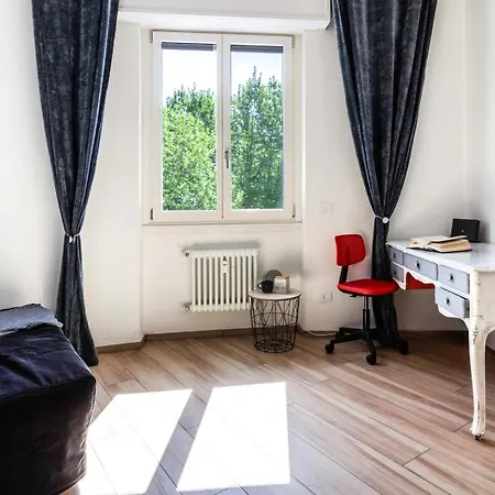 A 10 Min - Private Parking - 2 2 Bagni *